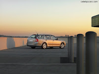 Skoda-Octavia Combi 2011