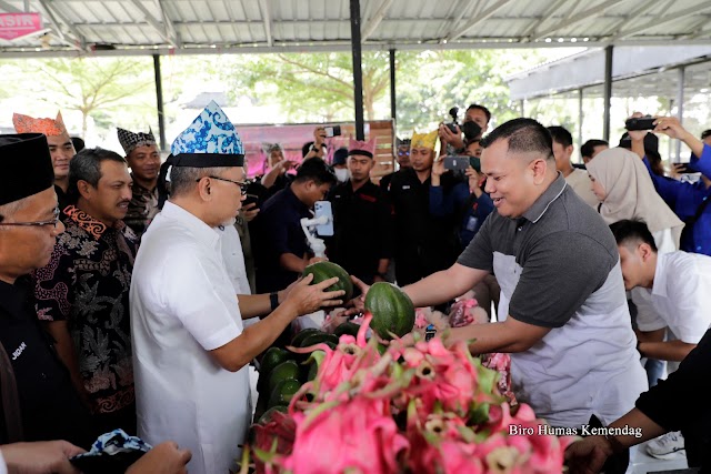 Kemendag Permudah Akses Pasar Ekspor Buah Naga