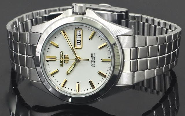 Giá đồng hồ Seiko 100m