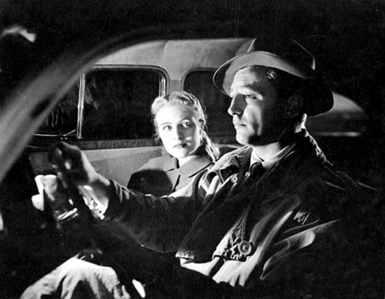 Quintessential film noir that helped make Robert Mitchum a star