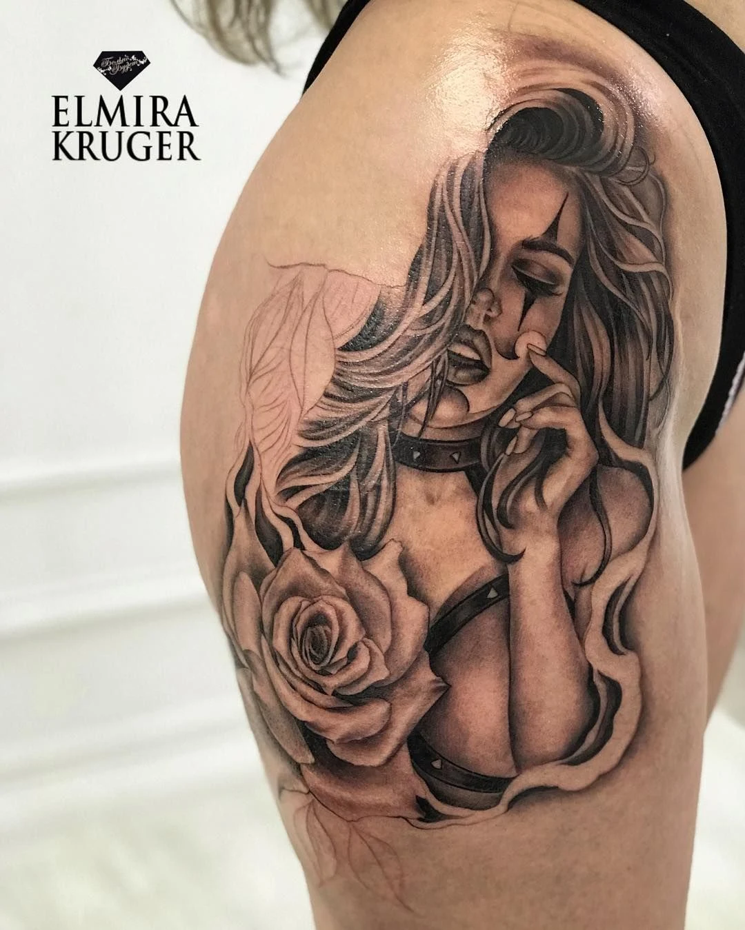 Tatuajes en el muslo para mujeres