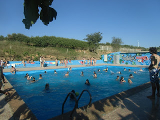 Resultado de imagen de tarihuela piscina