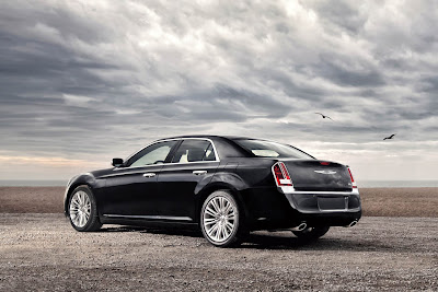 2011 Chrysler 300 Rear Side View