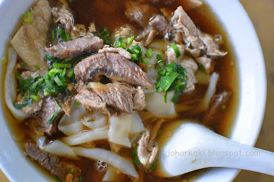 Kulai-Mok-Gao-Beef-Noodles-莫九牛肉面