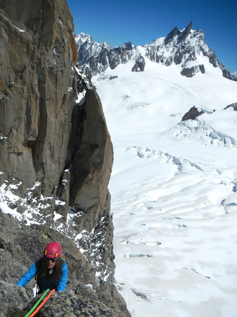 escalade au Roi de Siam combe maudite Massif du Mont Blanc Manu RUIZ