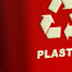 Dicas que facilitam a reciclagem do plástico. por Thuanny Moraes.