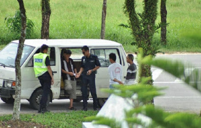 Selebriti Taiwan Bongkar Sikap Rasuah Polis Malaysia di Rancangan TV Popular