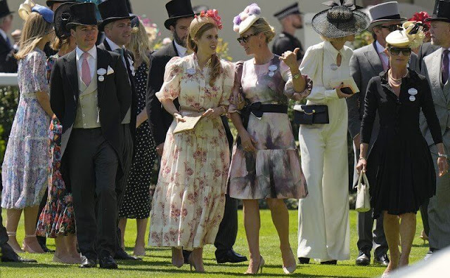 Zara Tindall, Princess Beatrice. Anna Mason Dahlia belted painterly minidress. Zimmermann rosa floral-print cotton shirt dress
