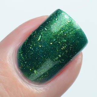 green nail polish with shifting shimmer