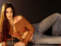  Babe-Katrina-Kaif-Wallpaper-108