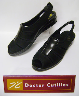 Zapatilla ortopédica negra D. Cutillas