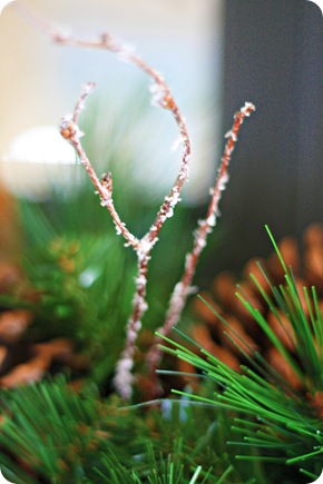 natural holiday mantel