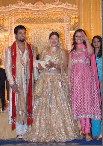 4 Rambha grand reception pictures