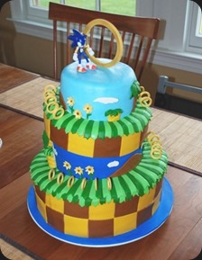 triple-tiered-sonic-the-hedgehog-cake