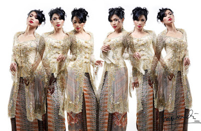 Model Baju Batik Kebaya Modern Terbaru Unik 20+ Model Baju Batik Kebaya Modern Terbaru Unik 2018, Update + Keren!