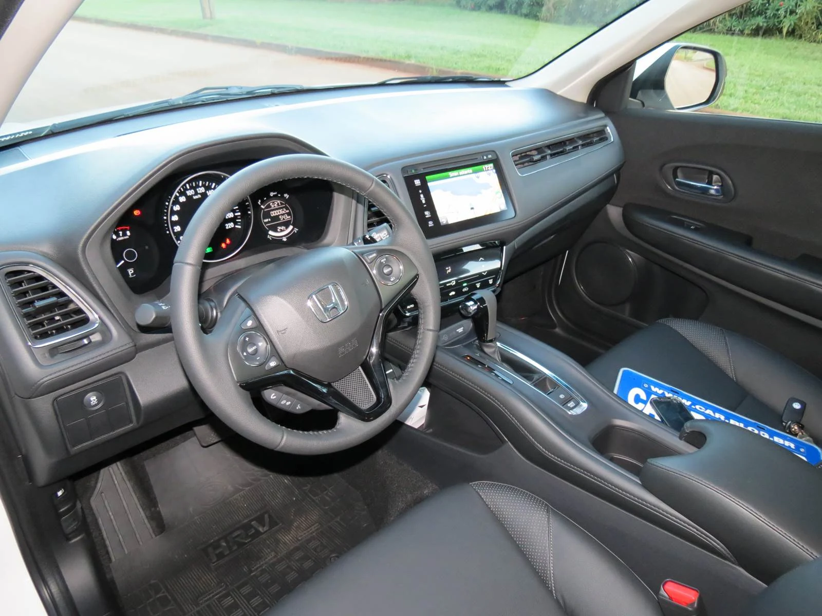 Honda HR-V EXL 2016 Branco - interior