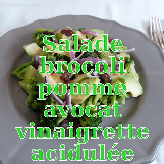 http://danslacuisinedhilary.blogspot.fr/2015/05/salade-de-brocoli-pomme-avocat-et-sa.html