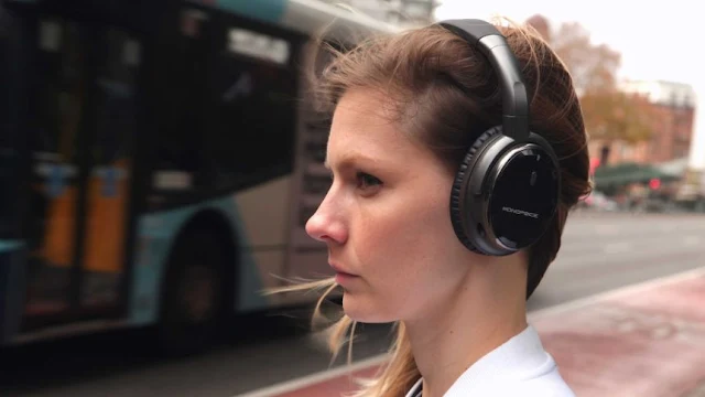 Doctors Warn People Who Keep Their Headphones