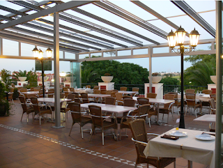 Terraza del restaurante Bodega de Salteras