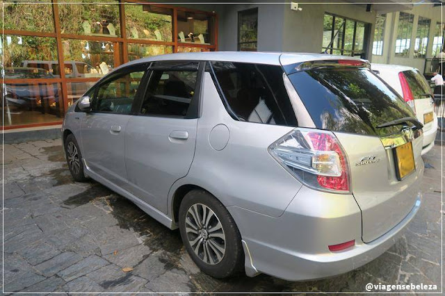 viagem de carro pelo sri lanka