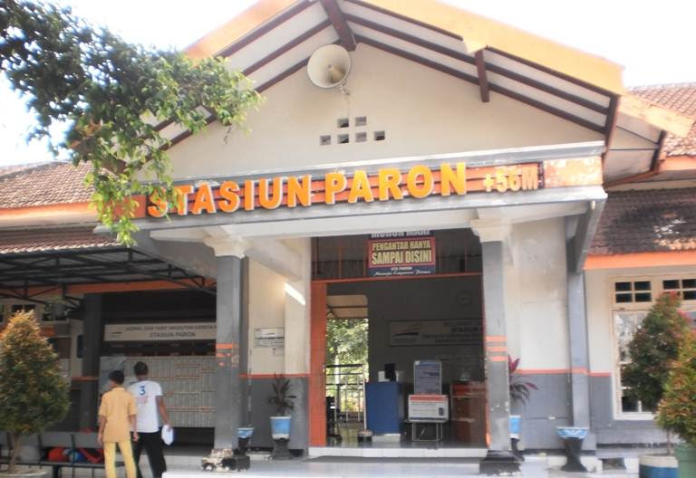 Stasiun Paron Ngawi