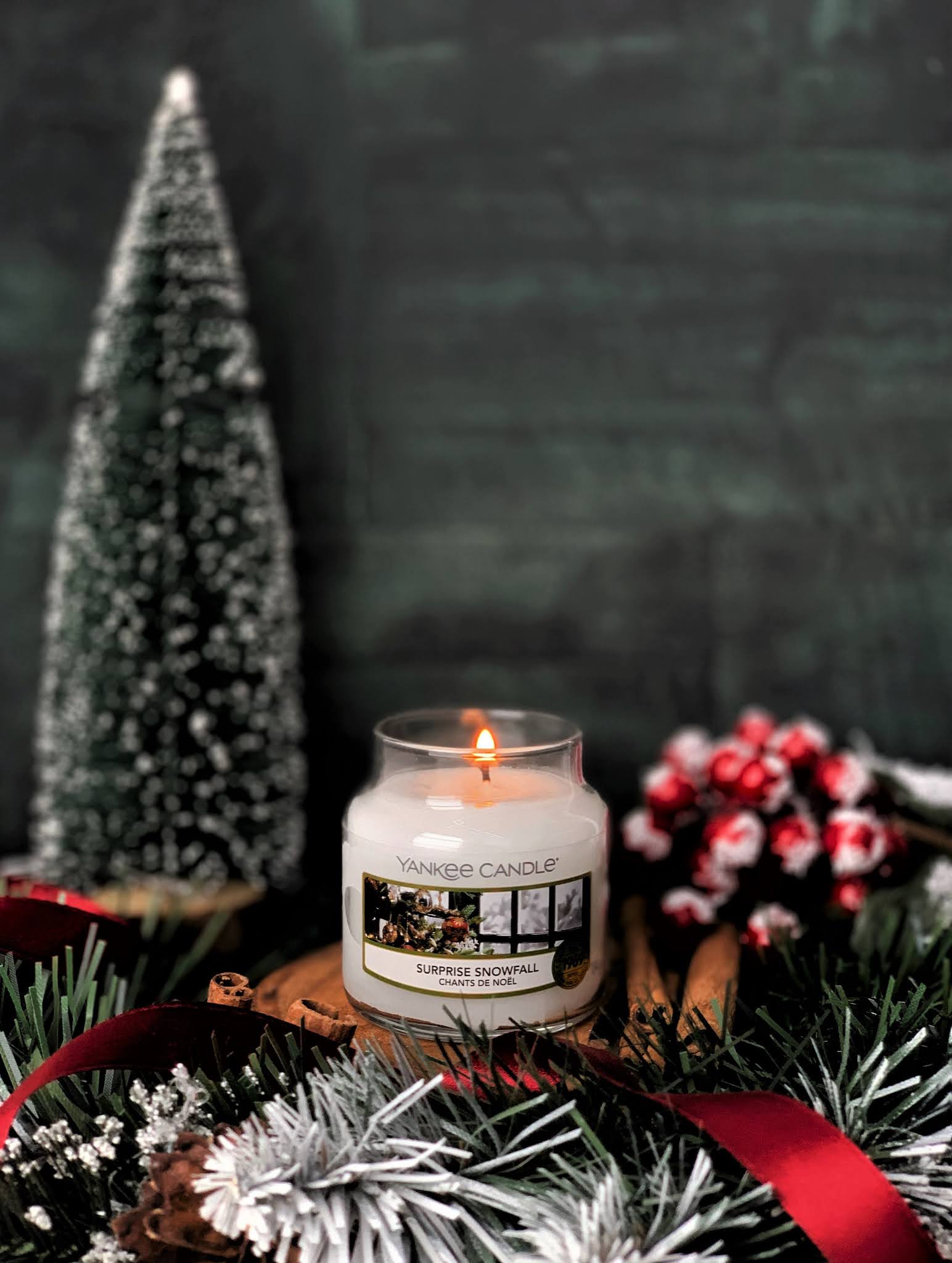 Surprise-Snowfall-Yankee-Candle