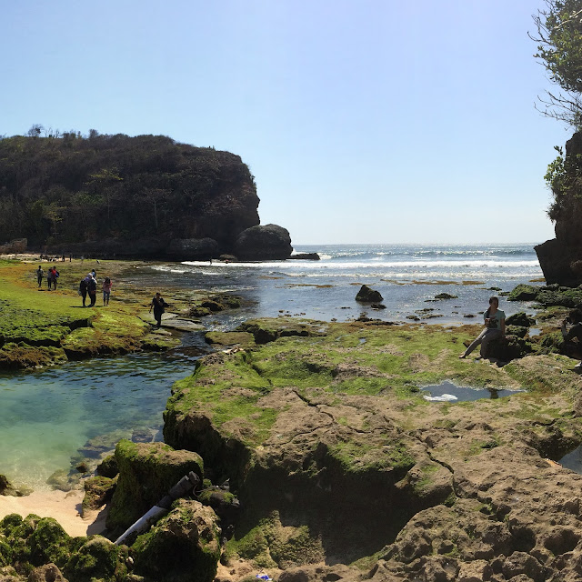 Ini Lho Pantai di Malang yang Cocok Buat camping