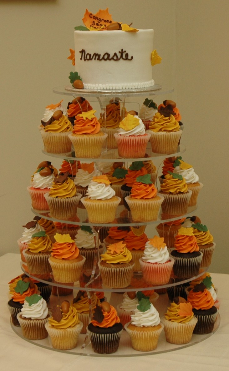 wedding cake cupcakes