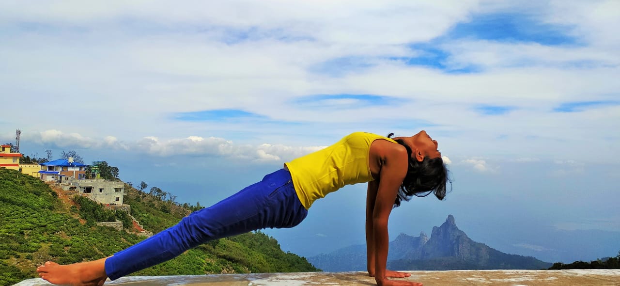 How to reduce fat around the waist, stomach, and hip area? Purvottanasana- Upward Plank Pose