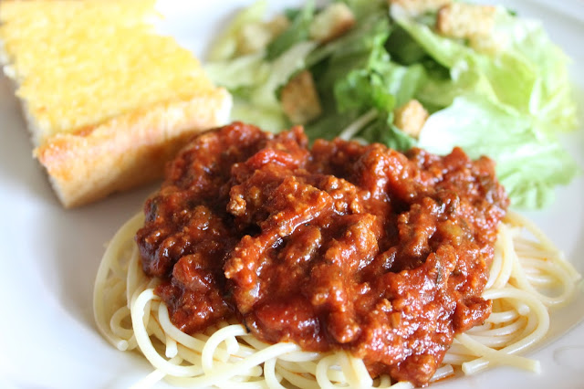 The Little Things: Spaghetti with Meat Sauce recipe