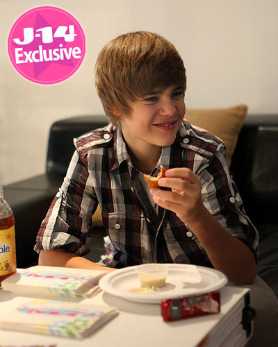 Justin Bieber Photos, Justin Bieber 2009 Photoshoot