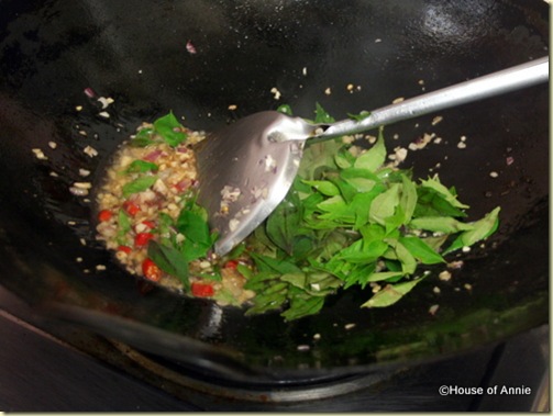 frying curry leaves shallots and chiles