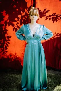 Chelah Horsdal posing for the picture