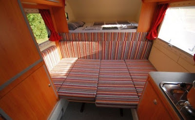  Dodge Ram with Tischer Box 275 S (Caravan) bedroom