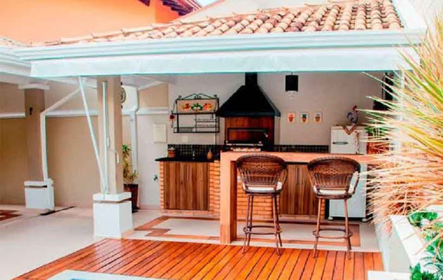 Open kitchen canopy