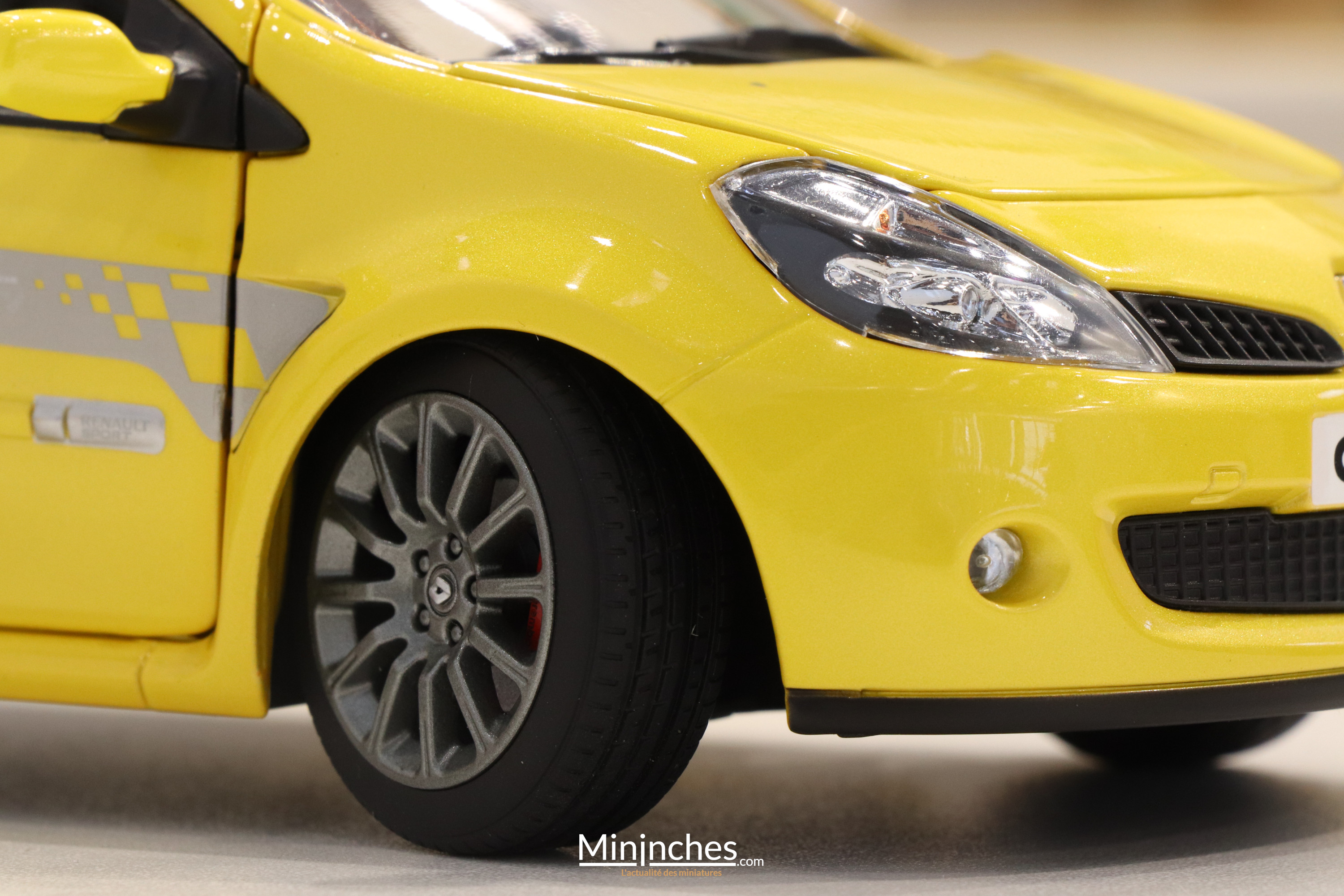La Renault Clio RS 1/18 de retour chez Norev en 2023 ! - Mininches