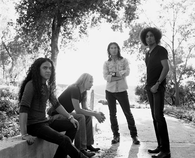 Alice In Chains - Voices - traduzione testo video download