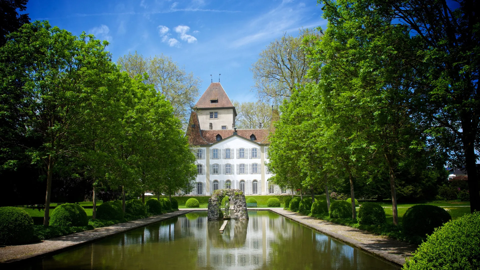 Jegenstorf Castle