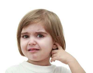 Viêm tai giữa khiến trẻ hay quấy khóc
