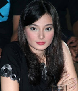 Artis Indonesia Asmirandah