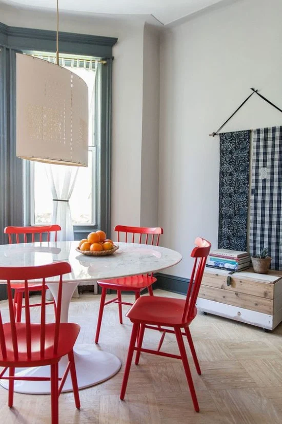 41 desain inspiratif interior ruang makan minimalis modern bernuansa merah putih