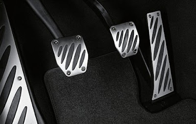 BMW high-precision aluminium pedals