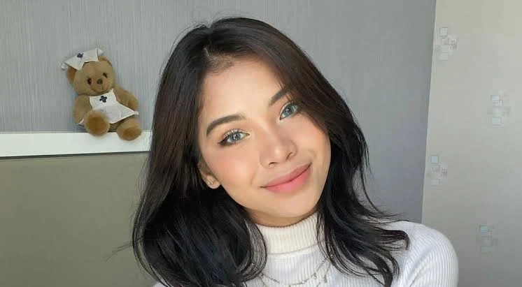 Malaysian Actress Syazlin Zainal falling video viral – Syazlin Zainal Cause of De@th and Last Video