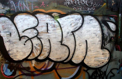 graffiti-bubble-letters-alphabet-wall