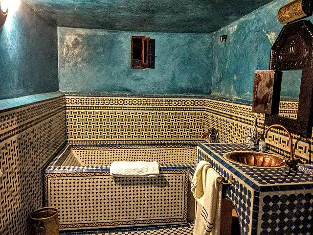 Moroccan traditional Hammams : an objective experience