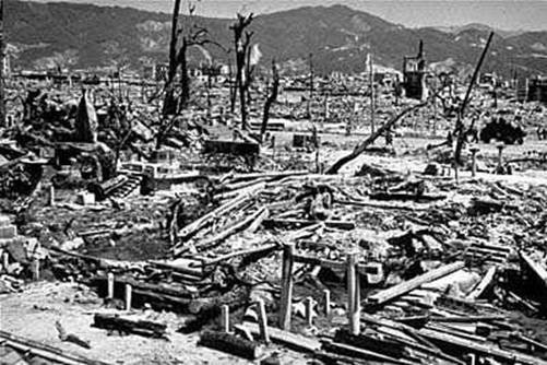 bombings of hiroshima and nagasaki, atomic bomb ww2, hiroshima nuclear blast, how many people died in hiroshima nagasaki atomic blast