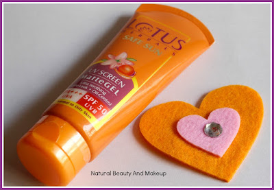 Lotus Herbals Safe Lord's Day UV Screen Matte Gel Sunblock , SPF l Review on Blog