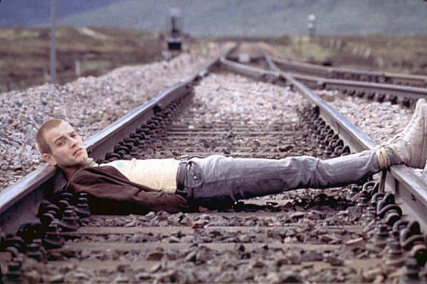 ewan mcgregor trainspotting. ewan mcgregor trainspotting.