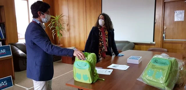 Residencias de niños y niñas, recibieron kits de emergencia en Los Lagos