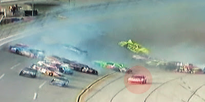 Greg Biffle avoids Tony Stewart Talladega wreck